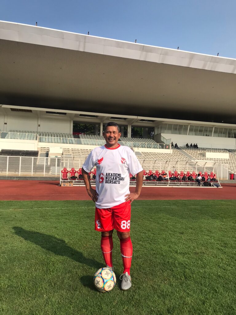 Azhari Rangkuti Sepak Bola dan Golf