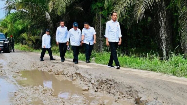 Pemerintah Siapkan Rp14,9 Triliun untuk Perbaiki Jalan di Lampung hingga Sumut, Kampiunnews.com