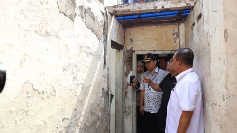 Pemkot Surabaya Siapkan Anggaran untuk Perbaikan Rumah Tak Layak Huni Rp 120 Miliar, Kampiunnews.com