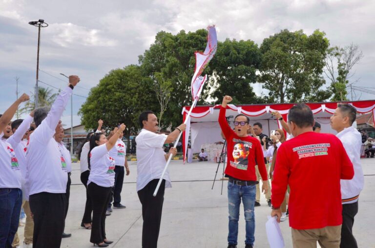 Pendukung Prabowo Deklarasi Prabowo Mania 08 di Kabupaten Toba, Kampiunnews.com