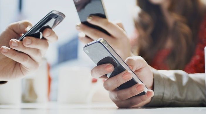 Pencuri Aneh Viral, Rela Gigit Kabel Keamanan Toko Biar Bisa Curi iPhone 14, Kampiunnews.com