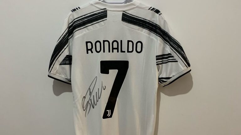 Gaji Tak Kunjung Dibayar, Cristiano Ronaldo Seret Juventus ke Jalur Hukum, Kampiunnews.com