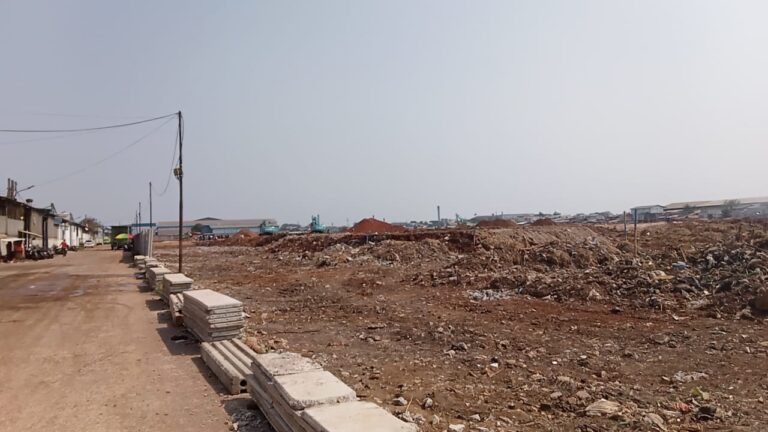 Lurah Tegal Alur Jakbar Bungkam Soal Proyek Urugan Tanpa Izin di Pergudangan Miami, Kampiunnews.com