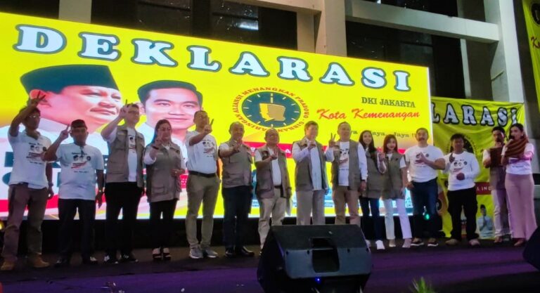 Jaringan Aliansi Menangkan Prabowo-Gibran Deklarasi, Ribuan Masyarakat dan Relawan Hadir, Kampiunnews.com