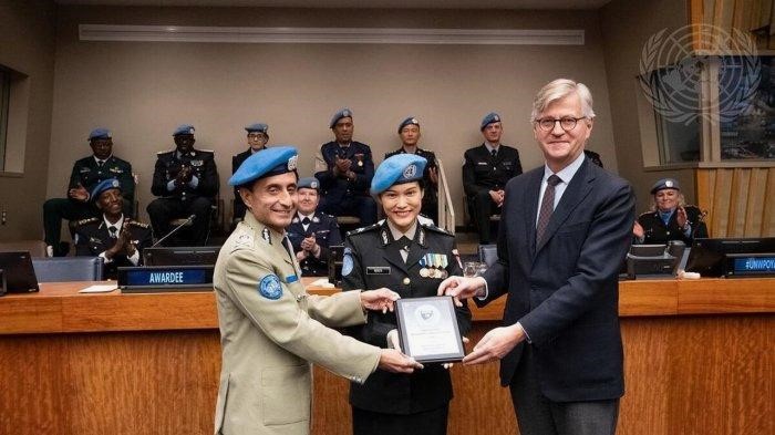 Bikin Bangga! Briptu Renita Rismayanti Asal Indonesia Terima Penghargaan Polwan Terbaik PBB 2023, Kampiunnews.com