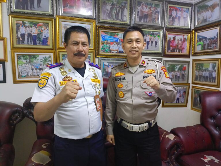 Kasat Lantas Jakarta Barat Puji Penataan Terminal Kalideres, Kampiunnews.com
