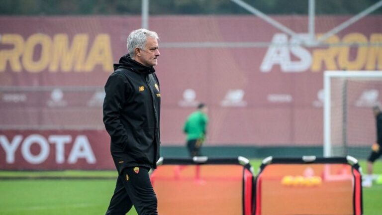 Diberhentikan dari AS Roma, Segini Pesangon Jose Mourinho, Kampiunnews.com