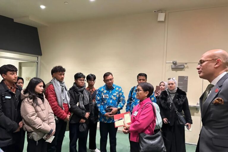 Keren! SMA Labschool Jakarta Wakili Indonesia dalam Harvard Model United Nations 2024, Kampiunnews.com