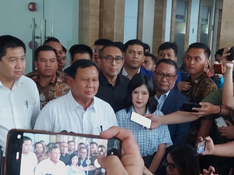 Yakin Bisa Lanjutkan Kinerja Jokowi, Maruarar Sirait Dukung Prabowo-Gibran, Kampiunnews.com