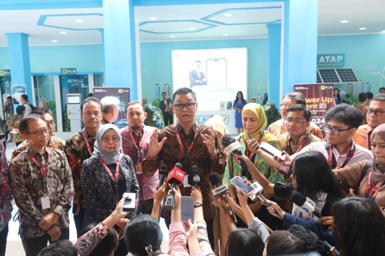 PLN Raih Most Interactive Booth dalam Gelaran IIMS 2024, Kampiunnews.com