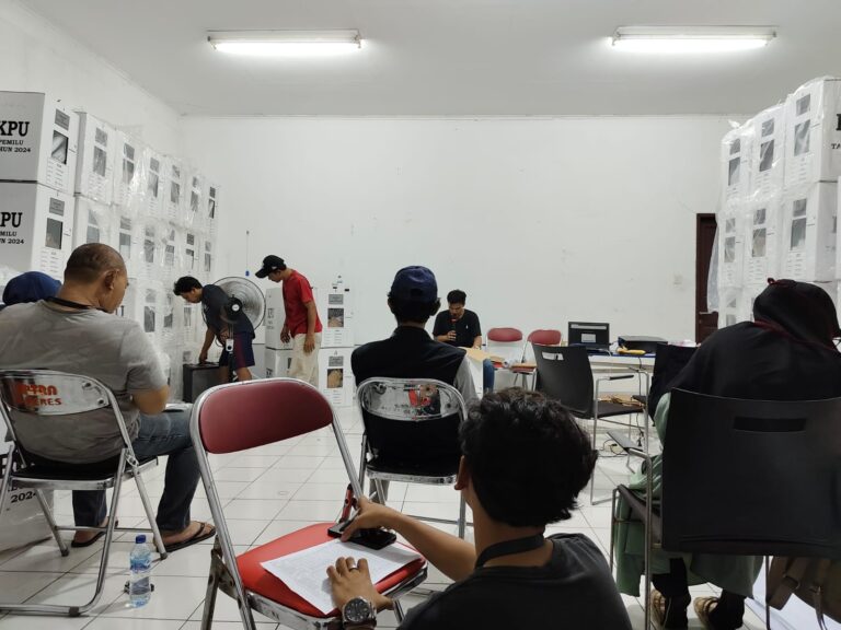 Pakar Hukum Sebut Hak Angket DPR Tidak Dapat Batalkan Hasil Pemilu, Kampiunnews.com