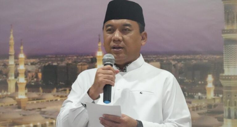 Wali Kota Jakarta Barat Minta Camat dan Lurah Rajin Turun Temui Masyarakat, Kampiunnews.com