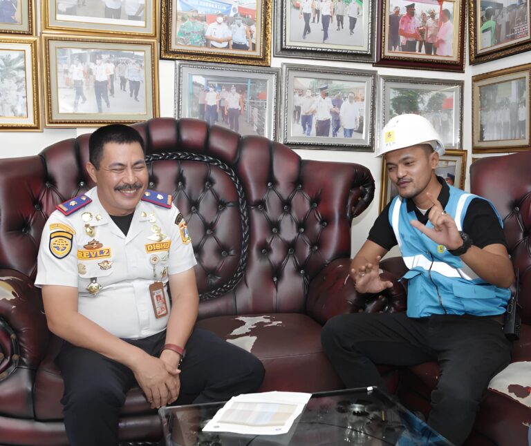 PLN UP3 Cengkareng Pastikan Keandalan Listrik Selama Idulfitri 1445 H di Terminal Kalideres, Kampiunnews.com