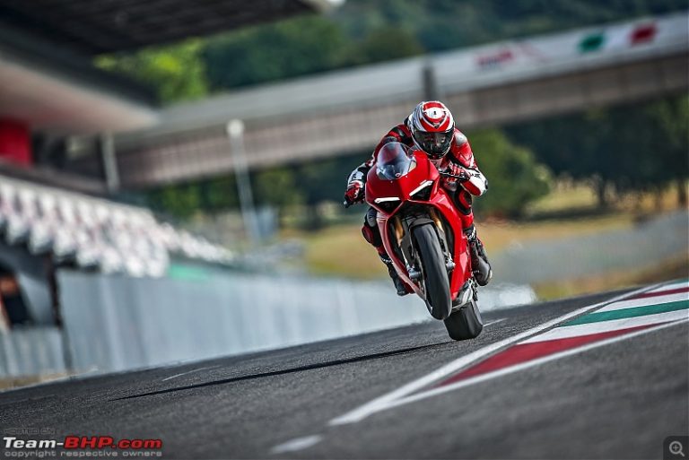 Ajang Ducati Riding Experience 2024 Siap Digelar 7-9 Juni di Pertamina Mandalika International Circuit, Kampiunnews.com