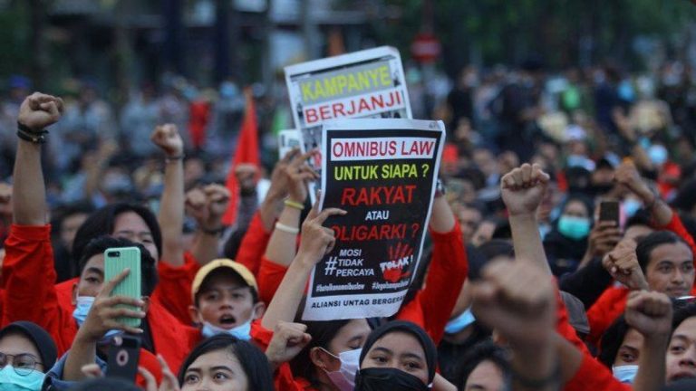 Ratusan Ribu Turun ke Jalan, Ini Tuntutan Buruh di May Day 2024, Kampiunnews.com