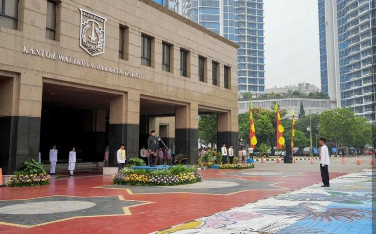 Wali Kota Uus Kuswanto Jadi Irup Peringatan Hardiknas 2024 Tingkat Kota Jakarta Barat, Kampiunnews.com