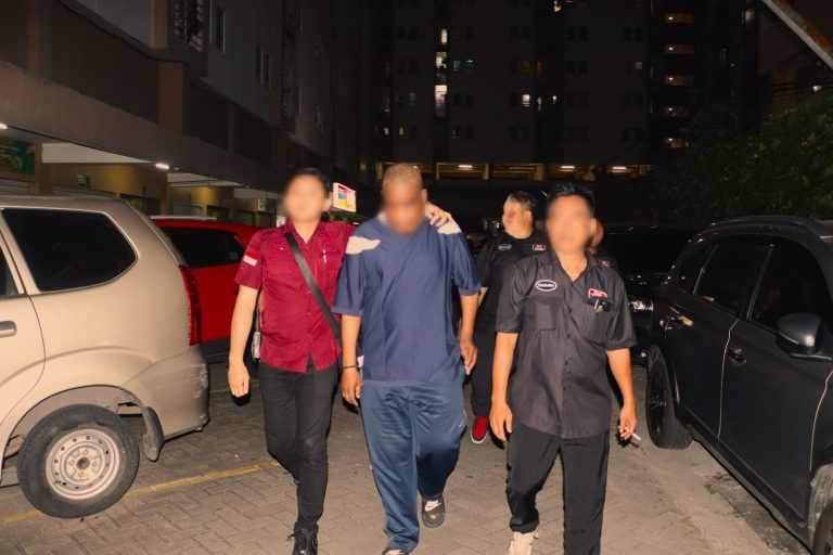 Gelar Operasi Jagratara, Imigrasi Jakarta Barat Datangi Apartemen dan Amankan 2 WNA, Kampiunnews.com