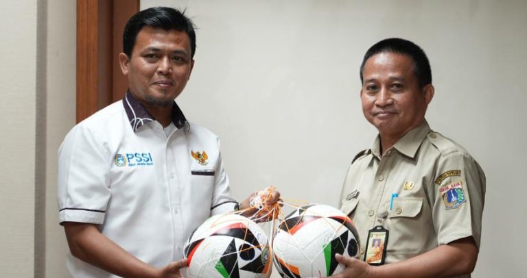 Audiensi ke Kabag Kesra, Ahmad Yani Beberkan Program Kerja Askot PSSI Jakbar, Kampiunnews.com
