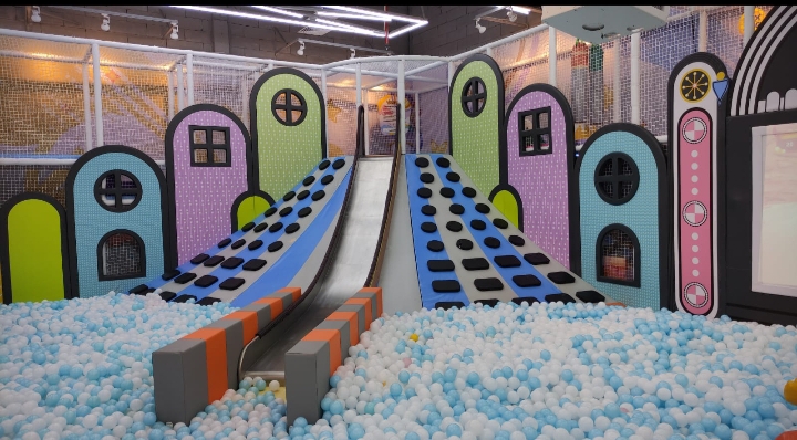 Nikmati Keseruan Wahana Kidzilla di Sidoarjo