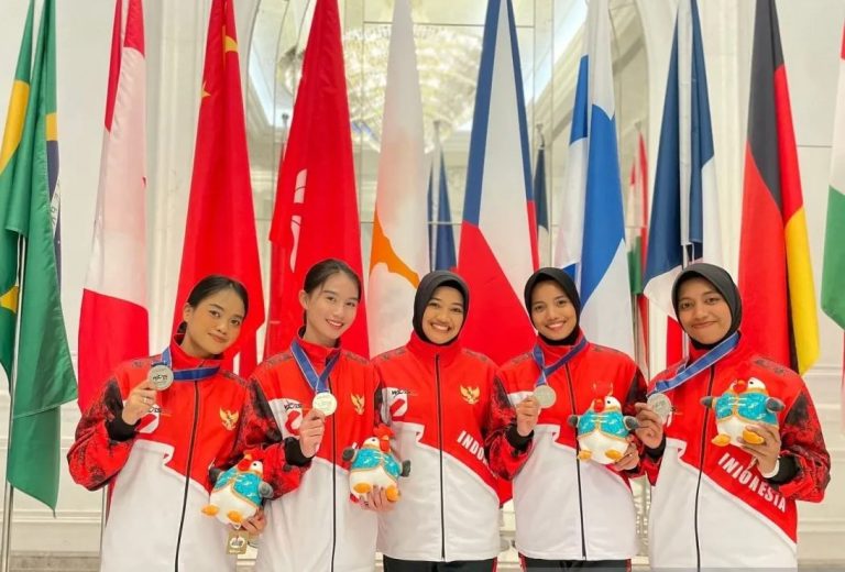 Tim Terjun Payung Polri Torehkan Prestasi di Kejuaraan Asia dan Dunia, Kampiunnews.com