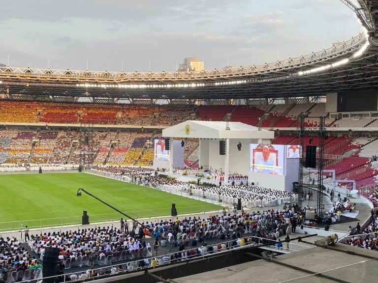 Paus Fransiskus: Jangan Lelah Bermimpi dan Bangun Peradaban Perdamaian, Kampiunnews.com