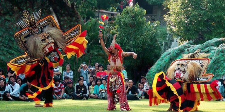Reog Ponorogo Ditetapkan Sebagai Warisan Budaya Tak Benda UNESCO, Kampiunnews.com