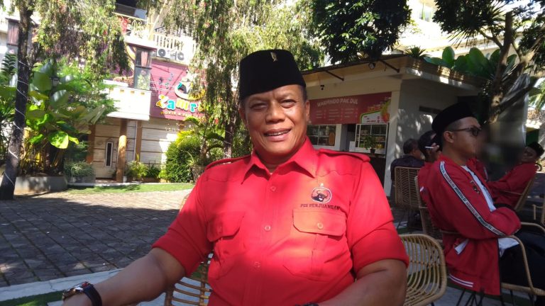 Anggota DPRD Khamim Tohari Minta Polisi Tindak Lanjuti Kasus Dugaan Jual Beli Lapak di Pasar Alun – Alun Kota Batu