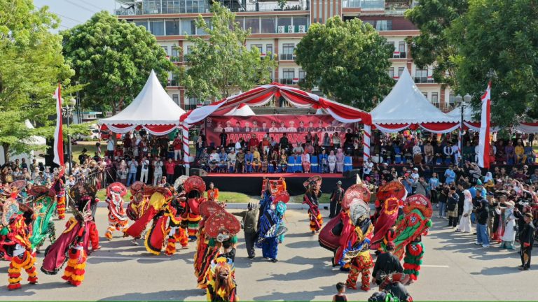 Semarak HUT ke-81 RI, BP Batam Tampilkan Inovasi dan Semangat Pembangunan dalam Pawai