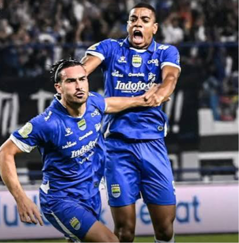 Persib Comeback Dramatis, Java United vs Garudayaksa Imbang, Madura United Tekuk Persijap