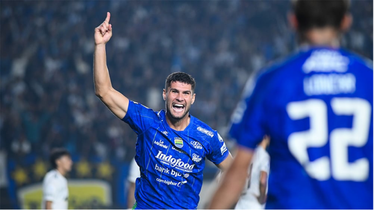 Persib Amankan Tiga Poin, Julio Cesar Jadi Penentu Kemenangan atas Persik Kediri